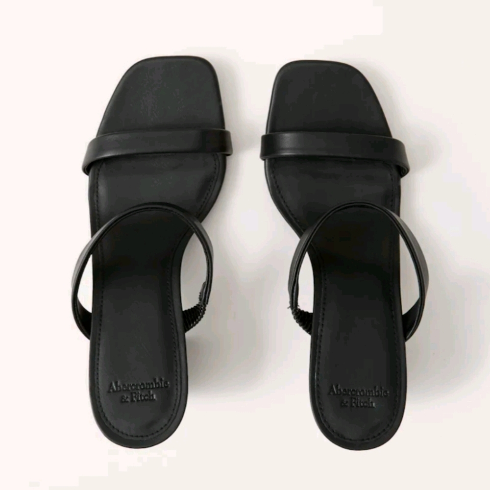 Double Strap Heel Sandals w/ dust bag